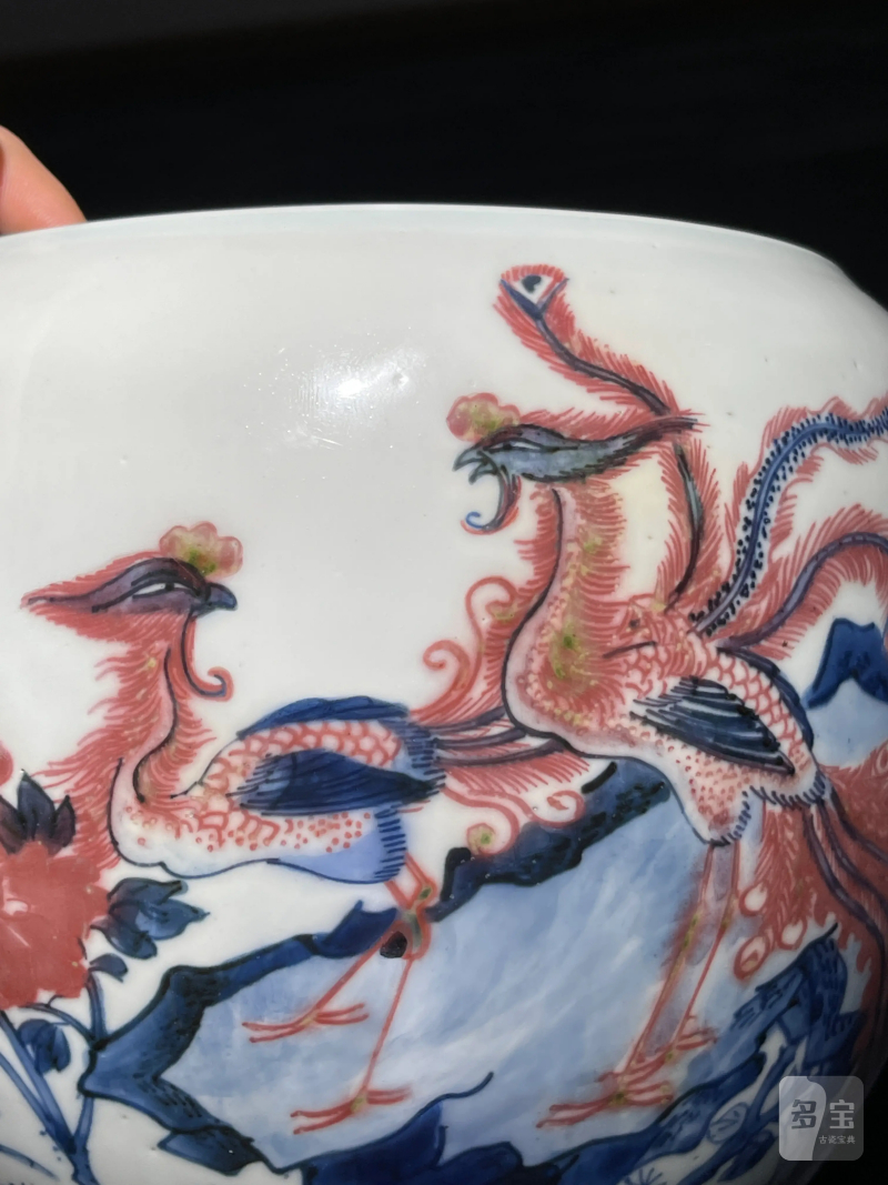 清康熙 青花釉里红凤凰牡丹纹卷缸 - 图6